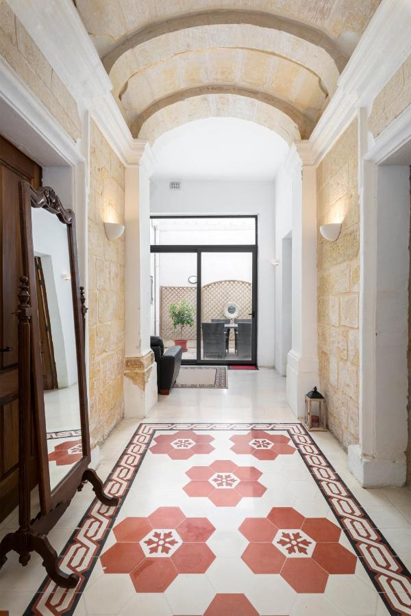 Traditional & Modern Maltese Townhouse - Rooftop Terrace And Sea Views, Close To Birgu Waterfront Cospicua Luaran gambar