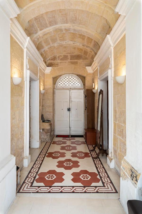 Traditional & Modern Maltese Townhouse - Rooftop Terrace And Sea Views, Close To Birgu Waterfront Cospicua Luaran gambar